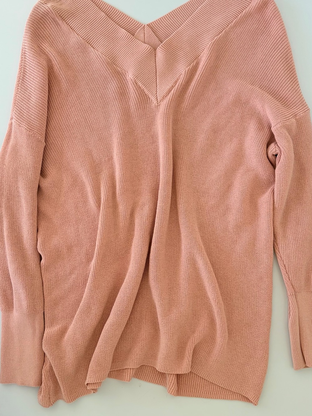 The Limited V-Neck Sweater in Dusty Rose - Picture 1 of 4